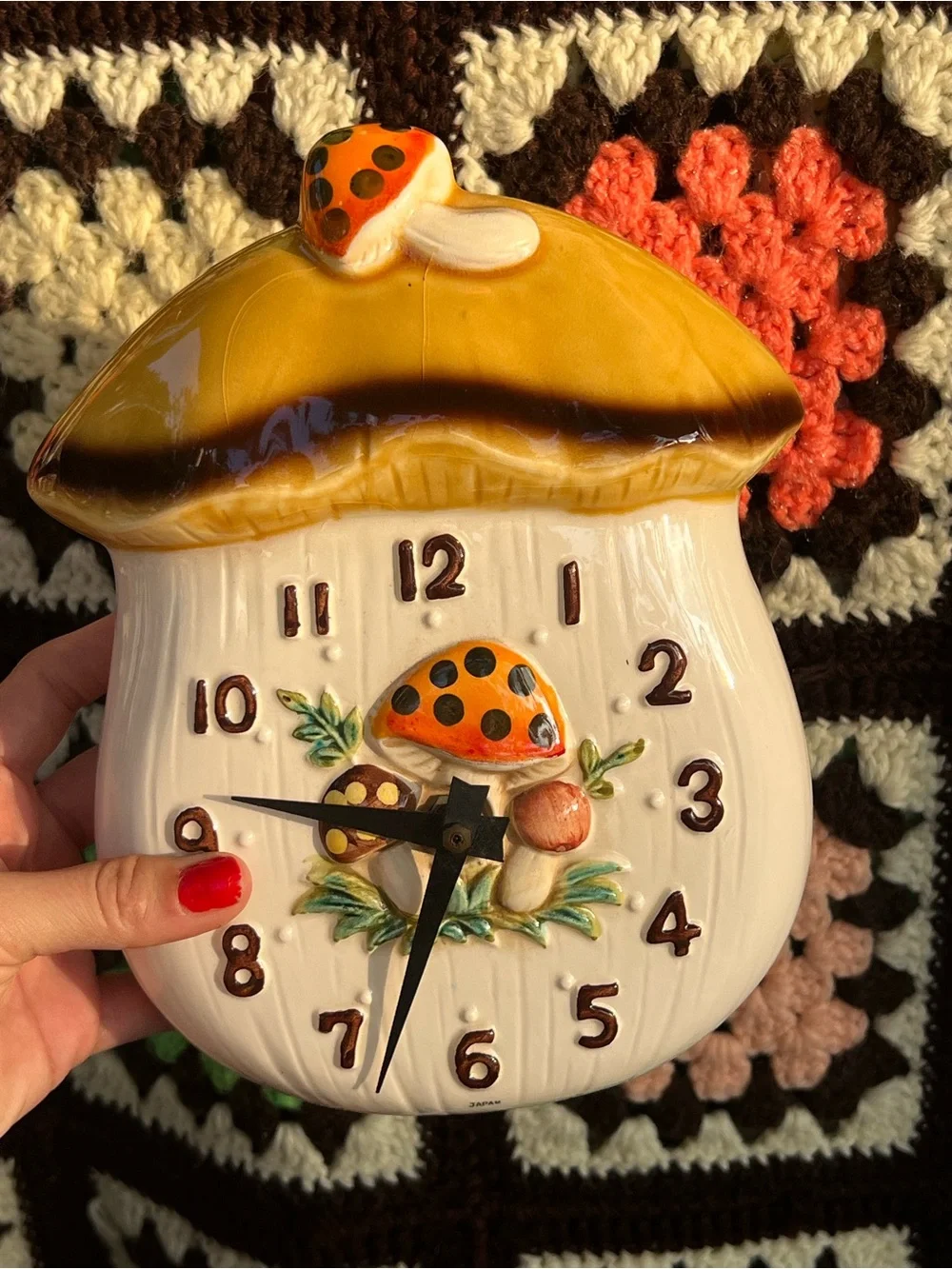 Vintage 1976 Sears Roebuck Japan Ceramic Mushroom Wall Clock